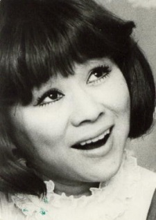 Kusunoki, Toshie