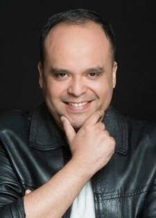 Gutiérrez, Roberto